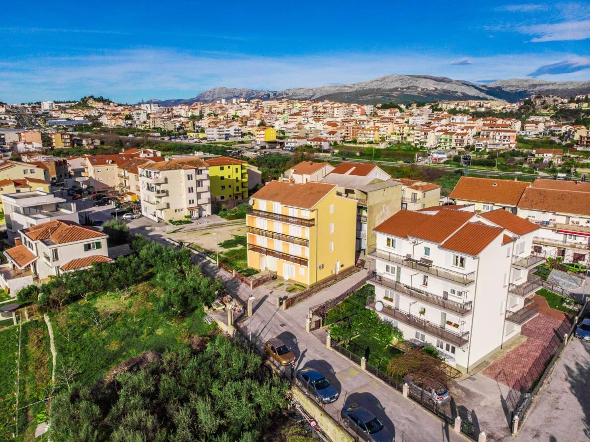 Apartments Mihael Split Exterior photo